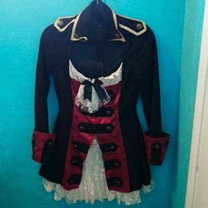 Costume | Charming Pirate Captain